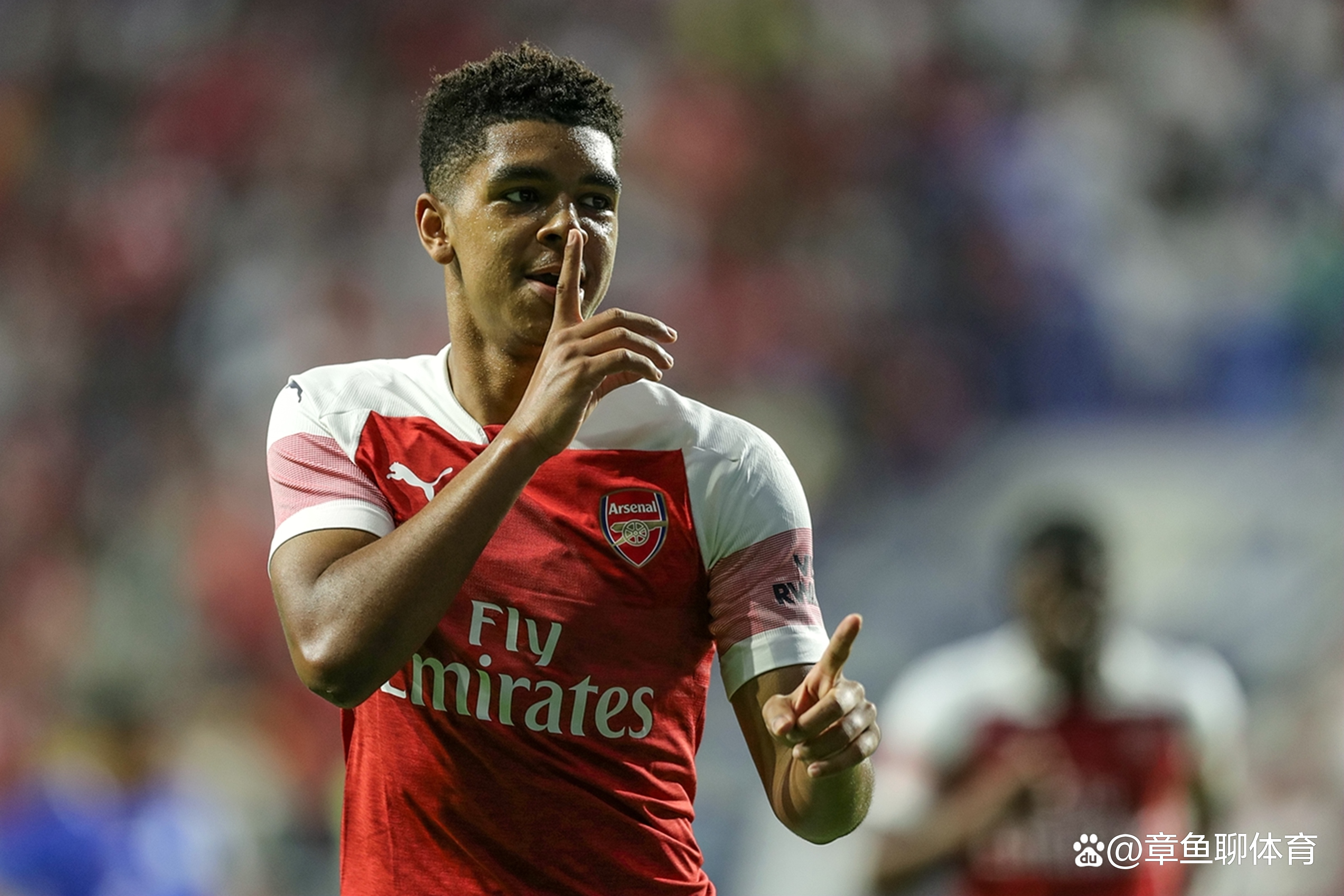 包含火力全开！英超比赛数据创纪录的词条