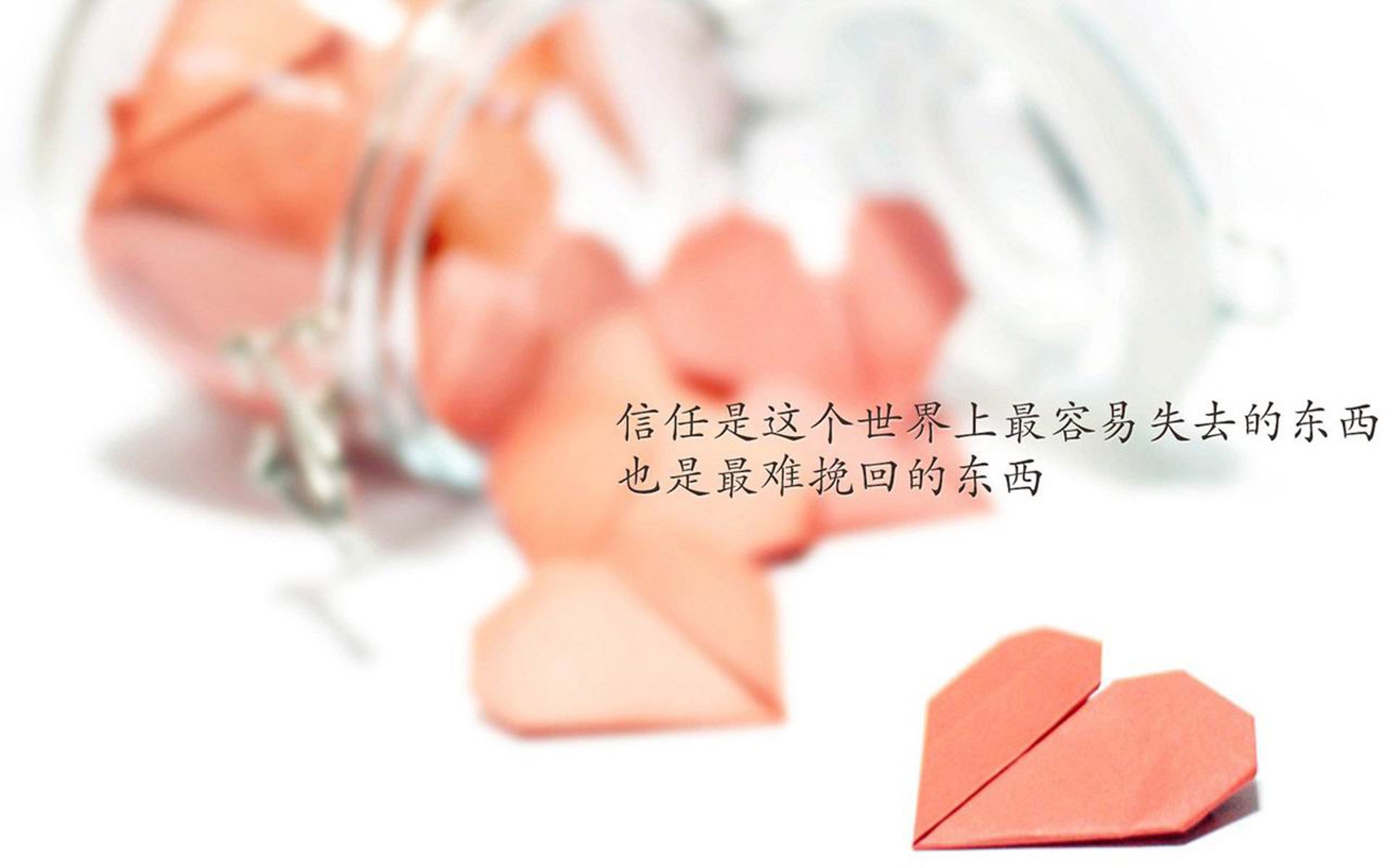 足球基因的双重奏,当红黑坚韧遇见梅西魔法